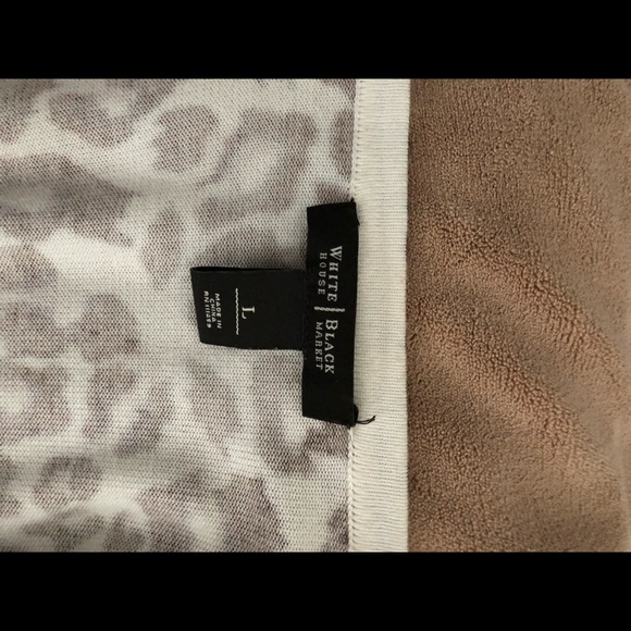 White House Black Market Sweater - Picture 3 of 3